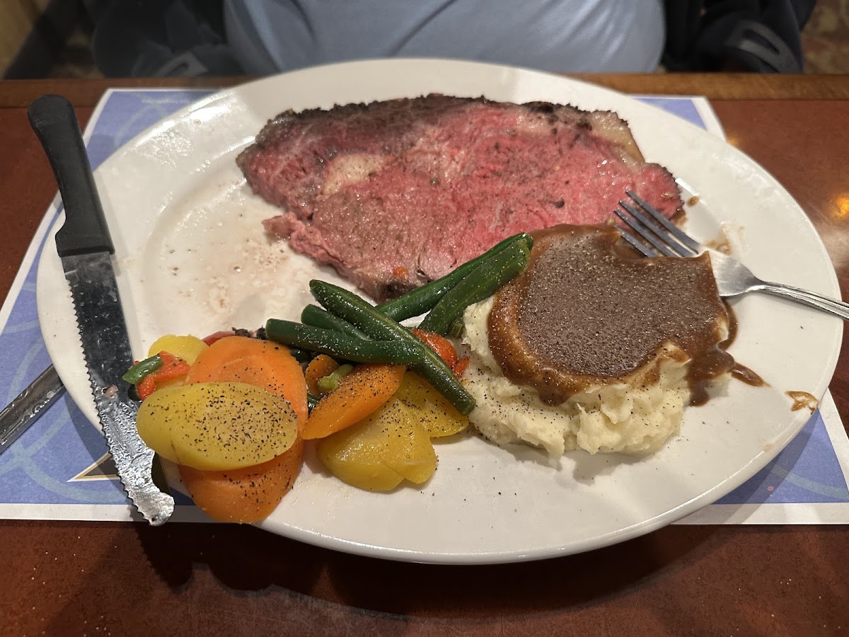 Riverside Buffet Photos 2